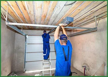 Quality Garage Door Cleveland, OH 216-800-5545 - garagedoors-repair-t-21-gr-39m